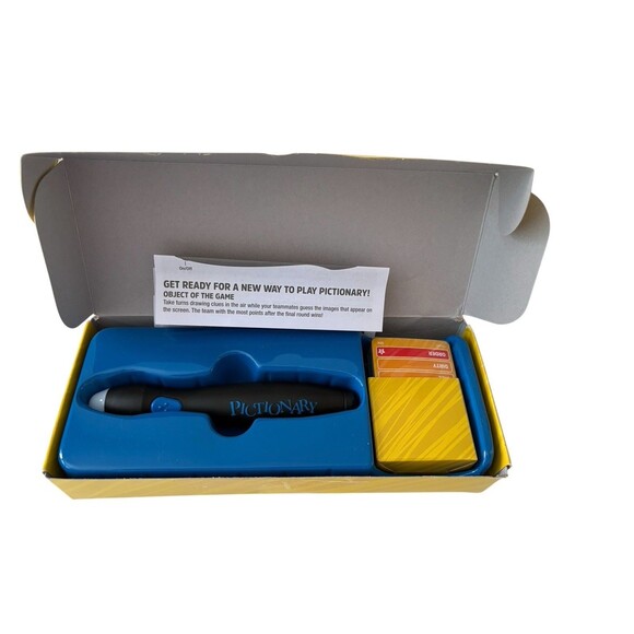 Pictionary Air Family Game Open Box Sealed Cards Pen Tested and Works Family Fun - Picture 3 of 8